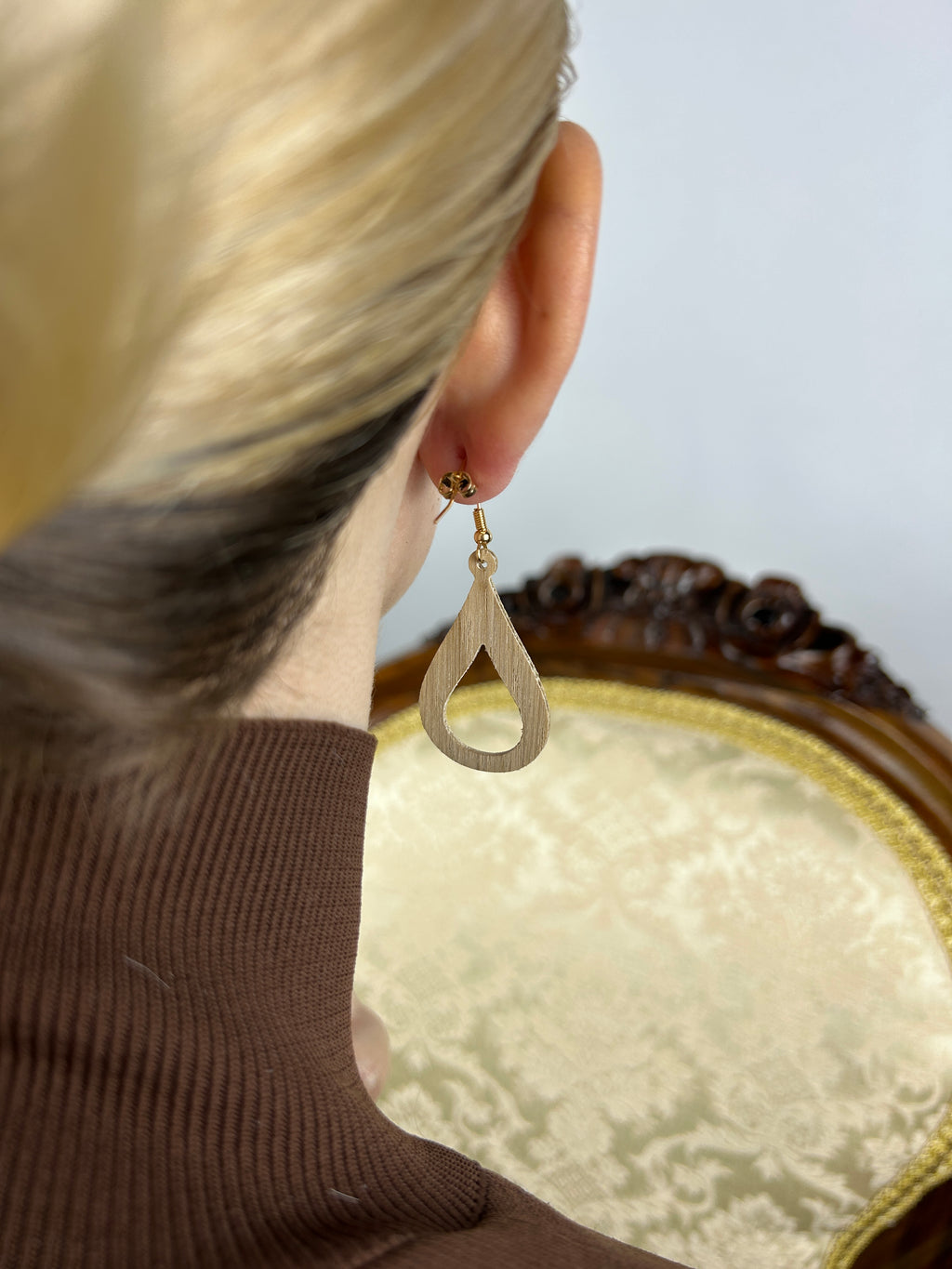 Mary Wooden Earrings – Handmade Oak Teardrop Earrings, Minimalist Scandinavian Jewelry, Gift for Her